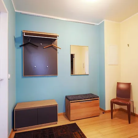 Kaiservillen - Mit 1 Schlafzimmer Und Balkon D134 Lejlighed *