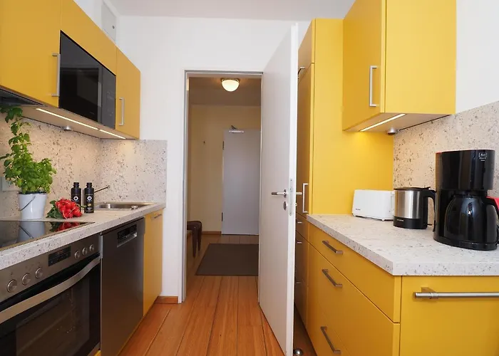 Kaiservillen - Mit 1 Schlafzimmer Und Balkon D134 * Херингсдорф